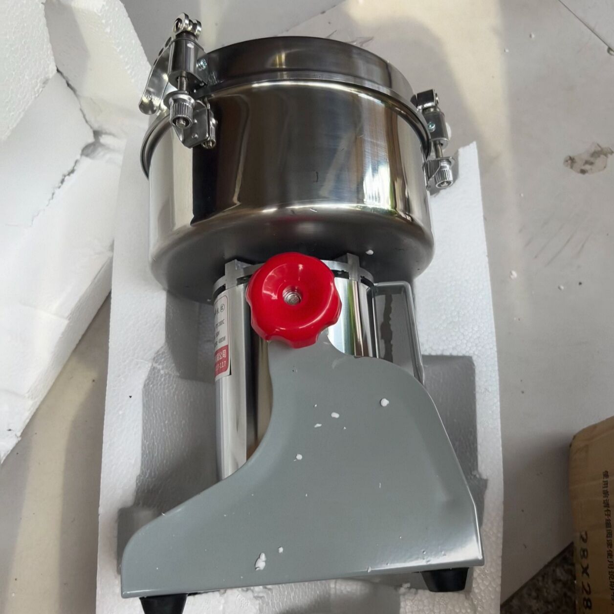 業務用電動穀物粉砕機 2500W 強力大豆ブレンダー シリア - Electric Grain Mill 2500W のレビューと価格